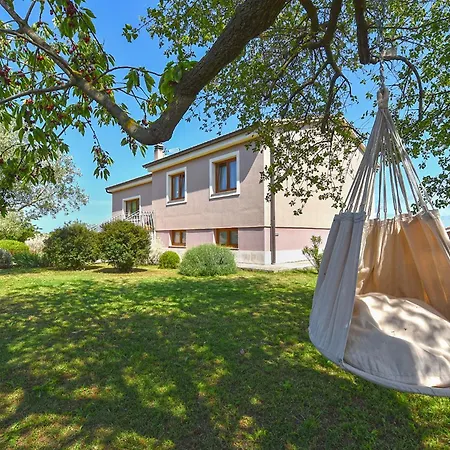 Gradina 2388 * Vodnjan